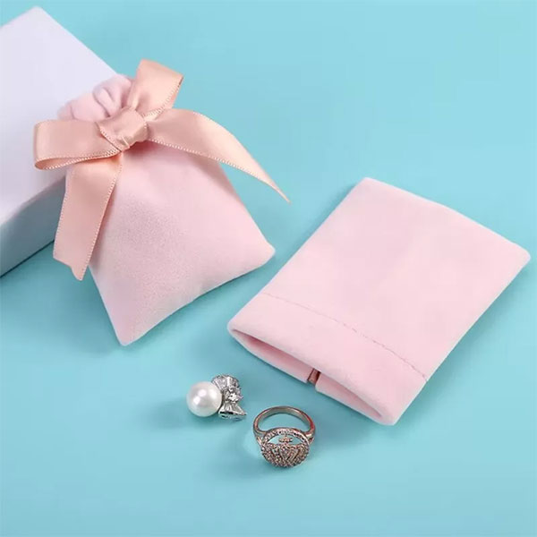 Bolsa con cordon en el medio de empaque 7x9 Beige, Rosado