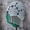 Casquete con hilos de perlas