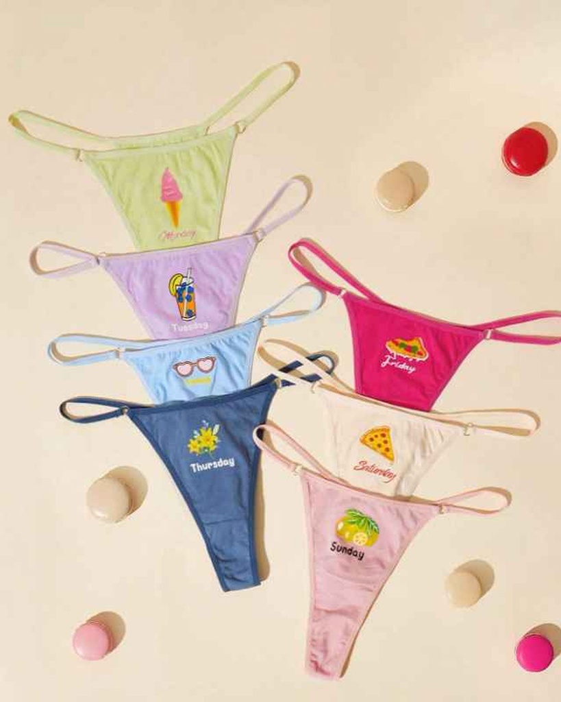 7 piezas Tanga con estampado de letra y dibujos animados