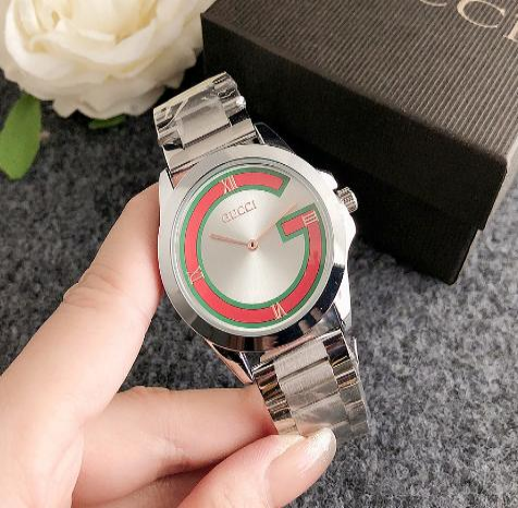 Reloj de marca Gucci replica
