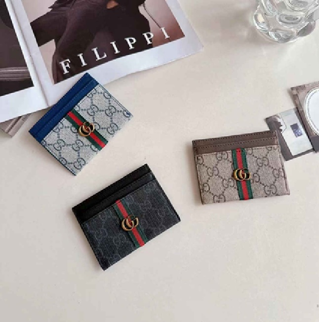 Tarjetero Marca Replica