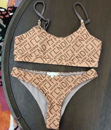 Traje de baño de marca RP