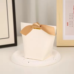 Bolsa de regalo color blanco 8X5.5X16.5